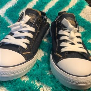 Levi’s ladies denim canvas slip ons